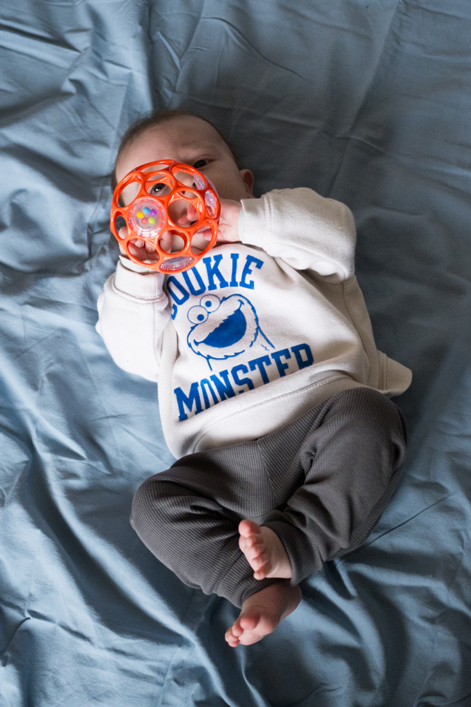 OBALL Hračka Oball RATTLE 10 cm orange 0m+